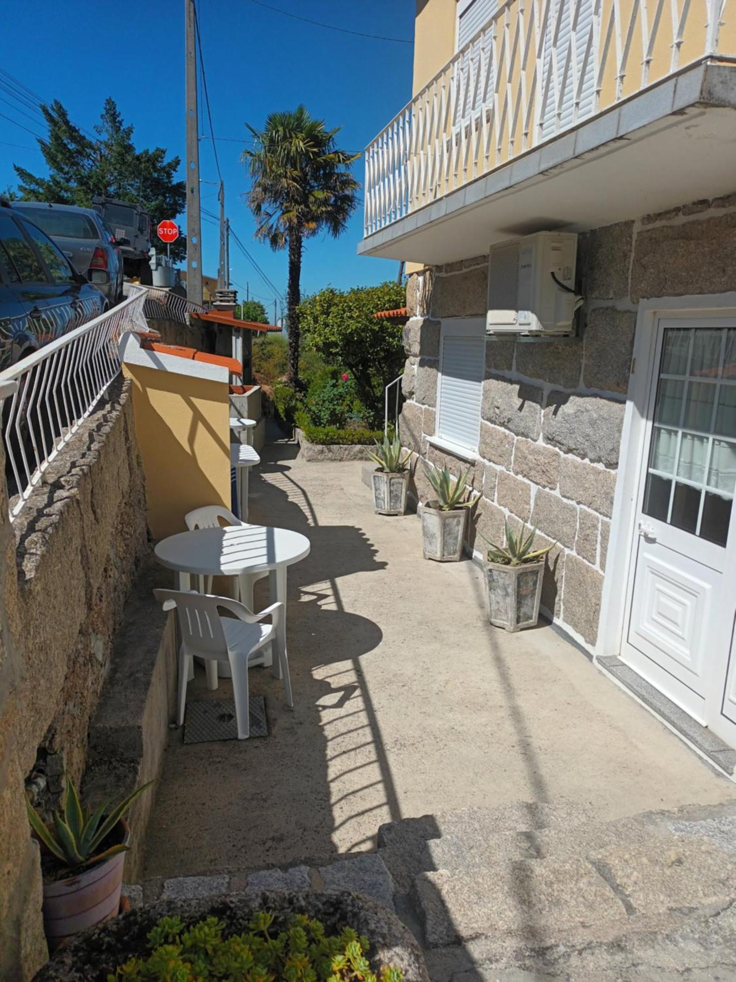 Casas Do Castelo Aldeia da Serra (Guarda)
